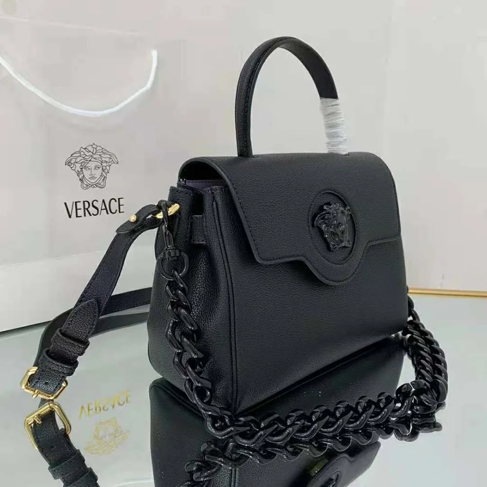 Versace La Medusa Medium Handbag Crafted From Premium leather for Women in Black