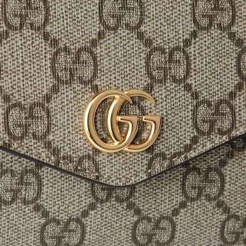 Gucci Ophidia Pochette Shoulder Bag in Beige Gold Hardware Gucci Ophidia Pochette Shoulder Bag in Beige Gold Hardware