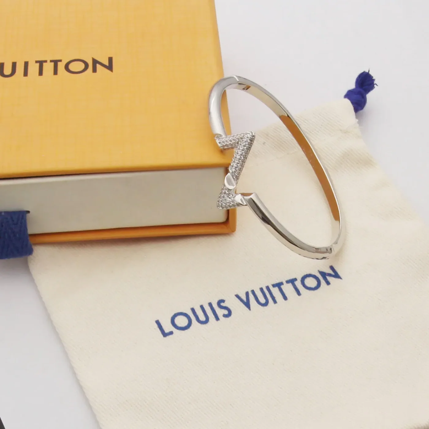 Louis Vuitton Volt Upside Down Bracelet Louis Vuitton Volt Upside Down Bracelet