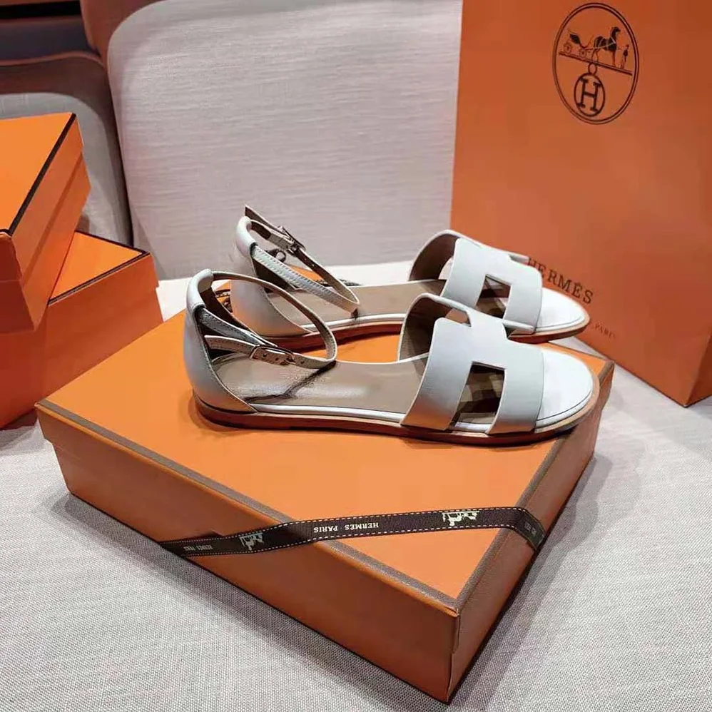 Hermes Santorini Sandal in Calfskin Leather for Women in White Hermes Santorini Sandal in Calfskin Leather for Women in White