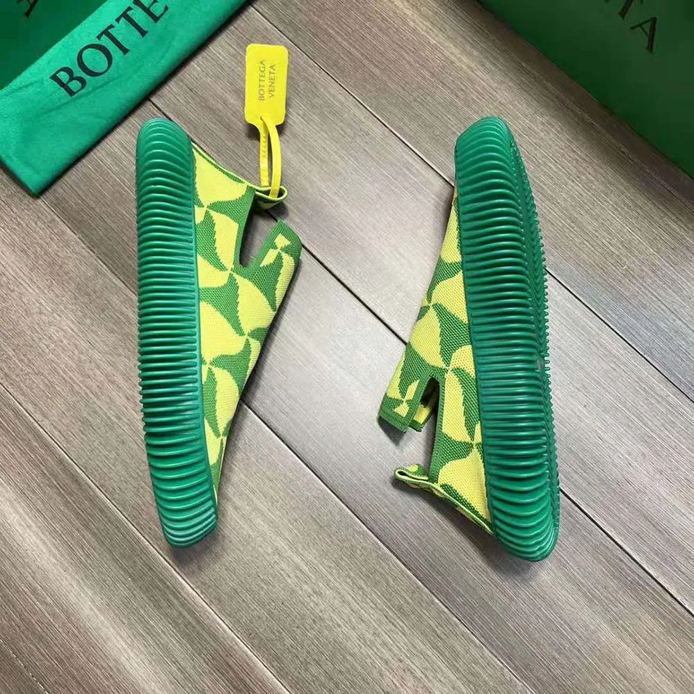 Bottega Veneta Ripple Wavy Triangle Tech Knit Slip-on Sneakers for Unisex in Lime