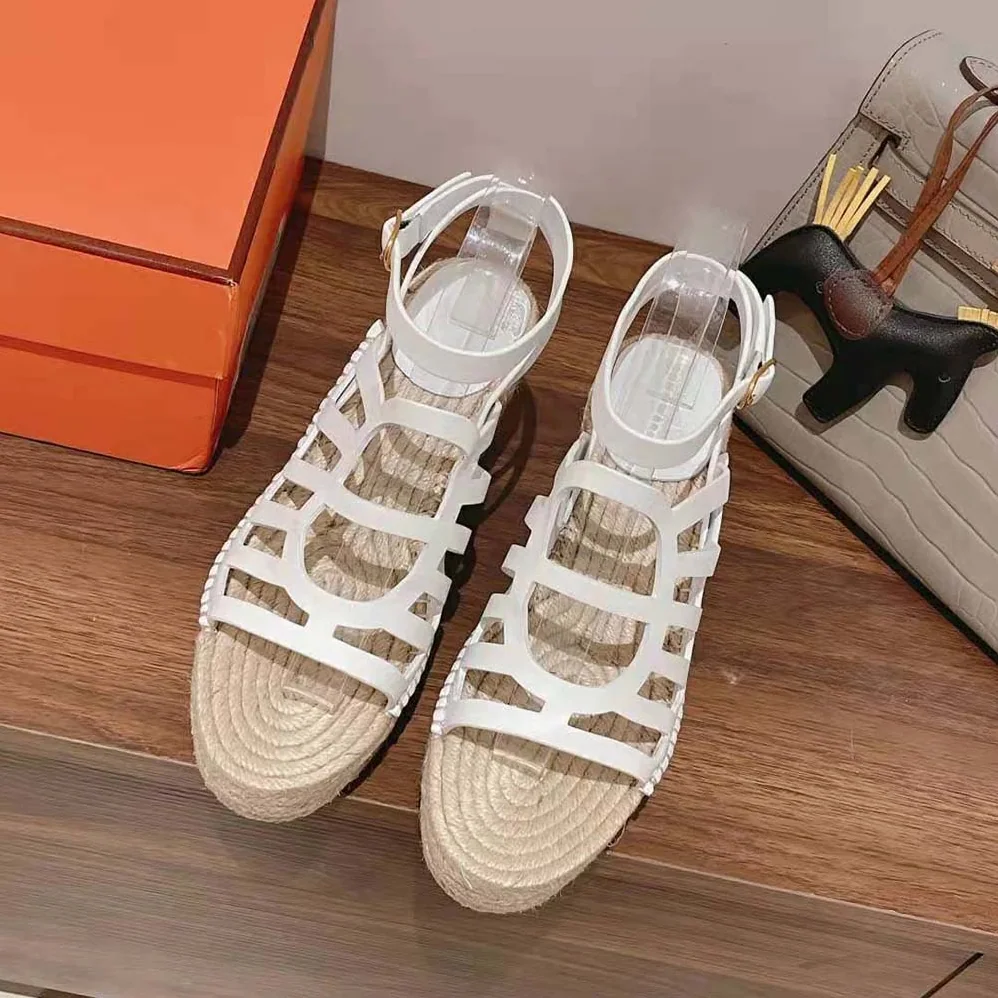 Hermes Catalya Espadrille in Calfskin with “Chaine D'Ancre” Motif for Women in White Hermes Catalya Espadrille in Calfskin with “Chaine D'Ancre” Motif for Women in White