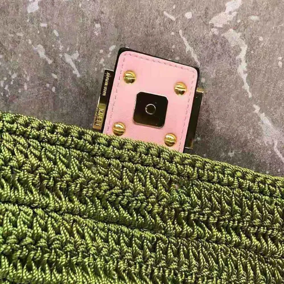Fendi Baguette Bag in Traditional Cotton Crochet Bag for Women in Green Fendi Baguette Bag in Traditional Cotton Crochet Bag for Women in Green