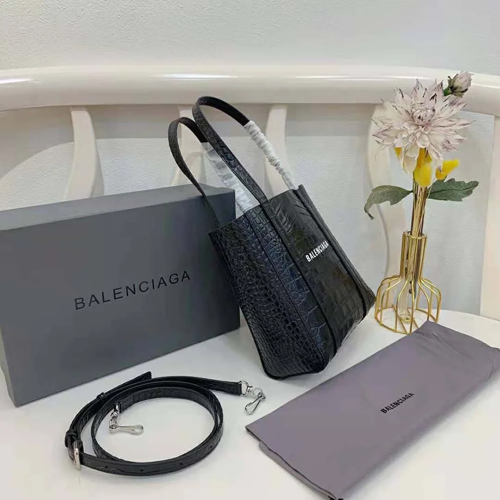 Balenciaga Everyday XXS Tote Bag in Black Shiny Crocodile Embossed Calfskin for Women Balenciaga Everyday XXS Tote Bag in Black Shiny Crocodile Embossed Calfskin for Women