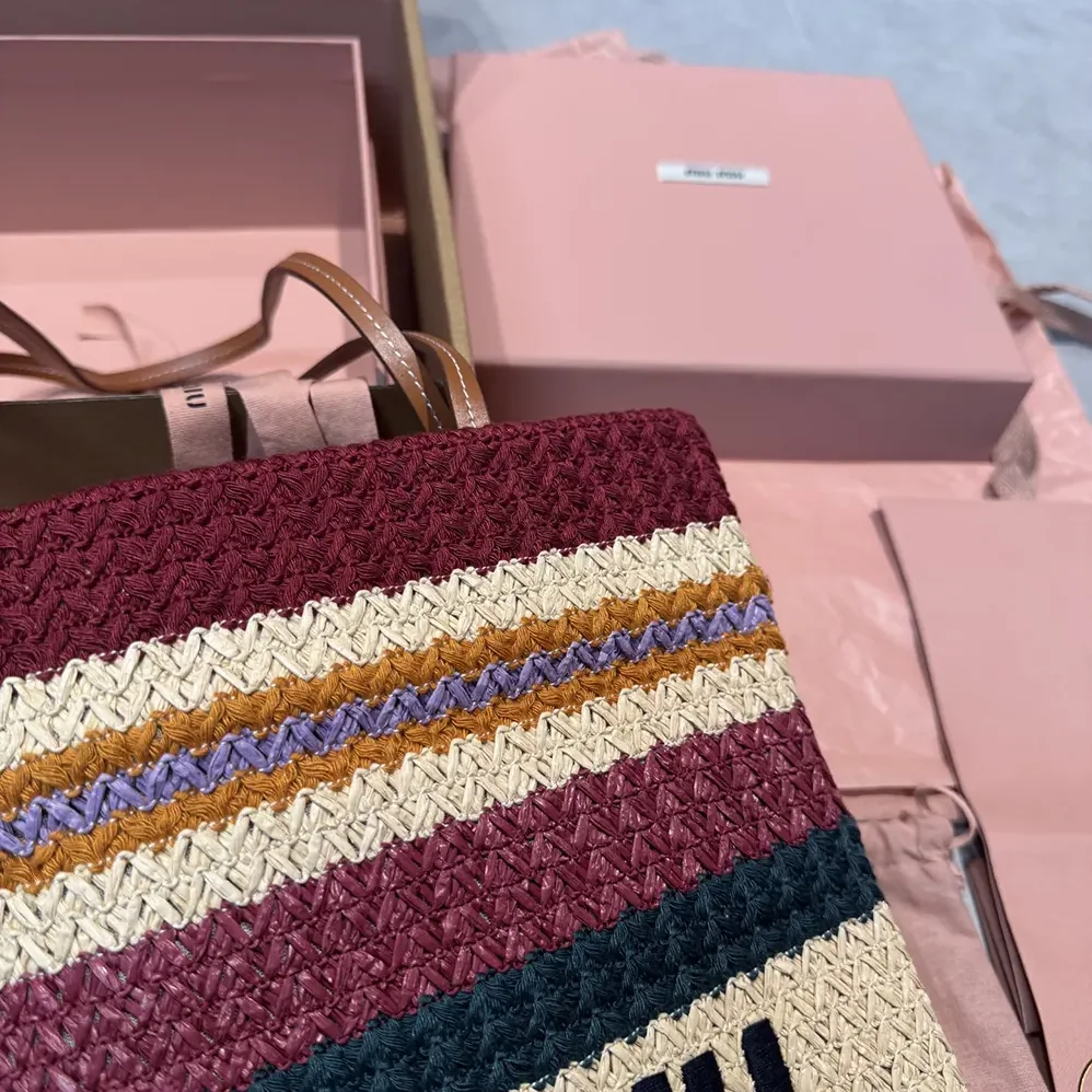Miu Miu Raffia for Women in Effect Woven Tote Bag