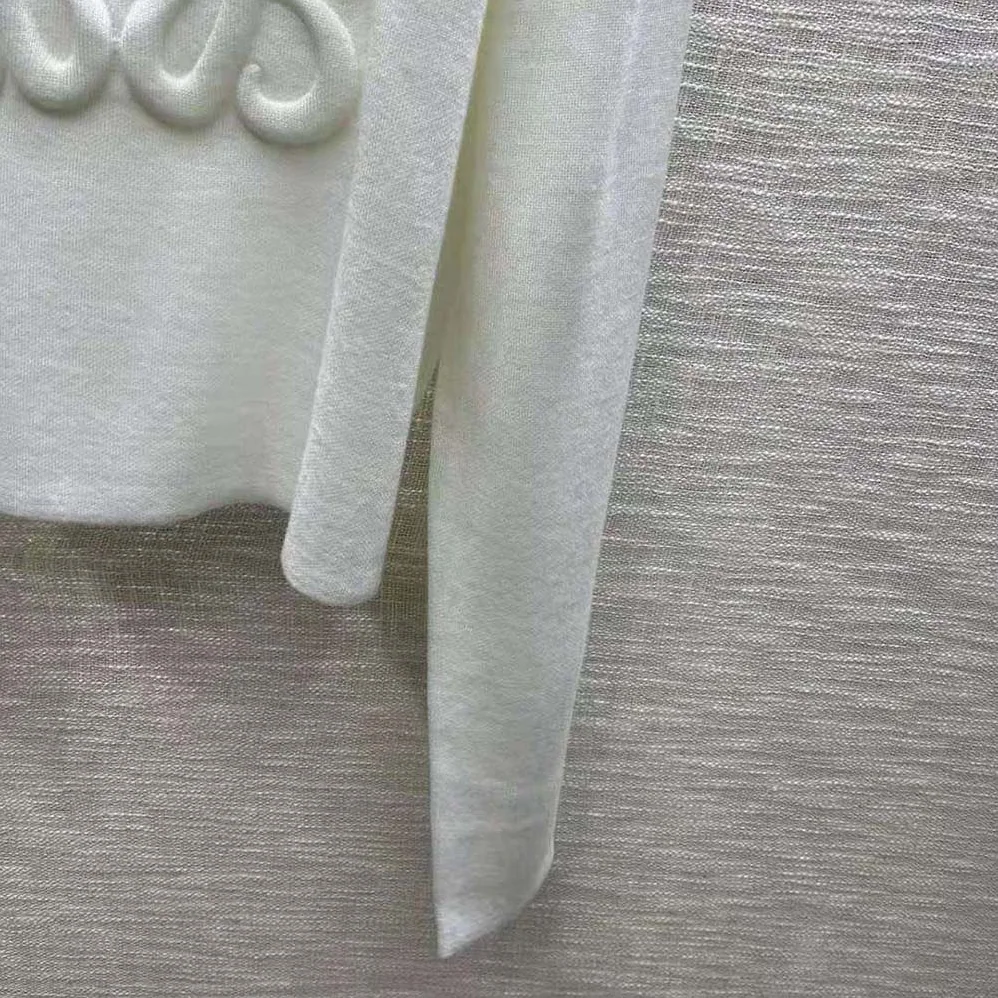 Loewe Anagram Sweater in Wool for Women in White Loewe Anagram Sweater in Wool for Women in White
