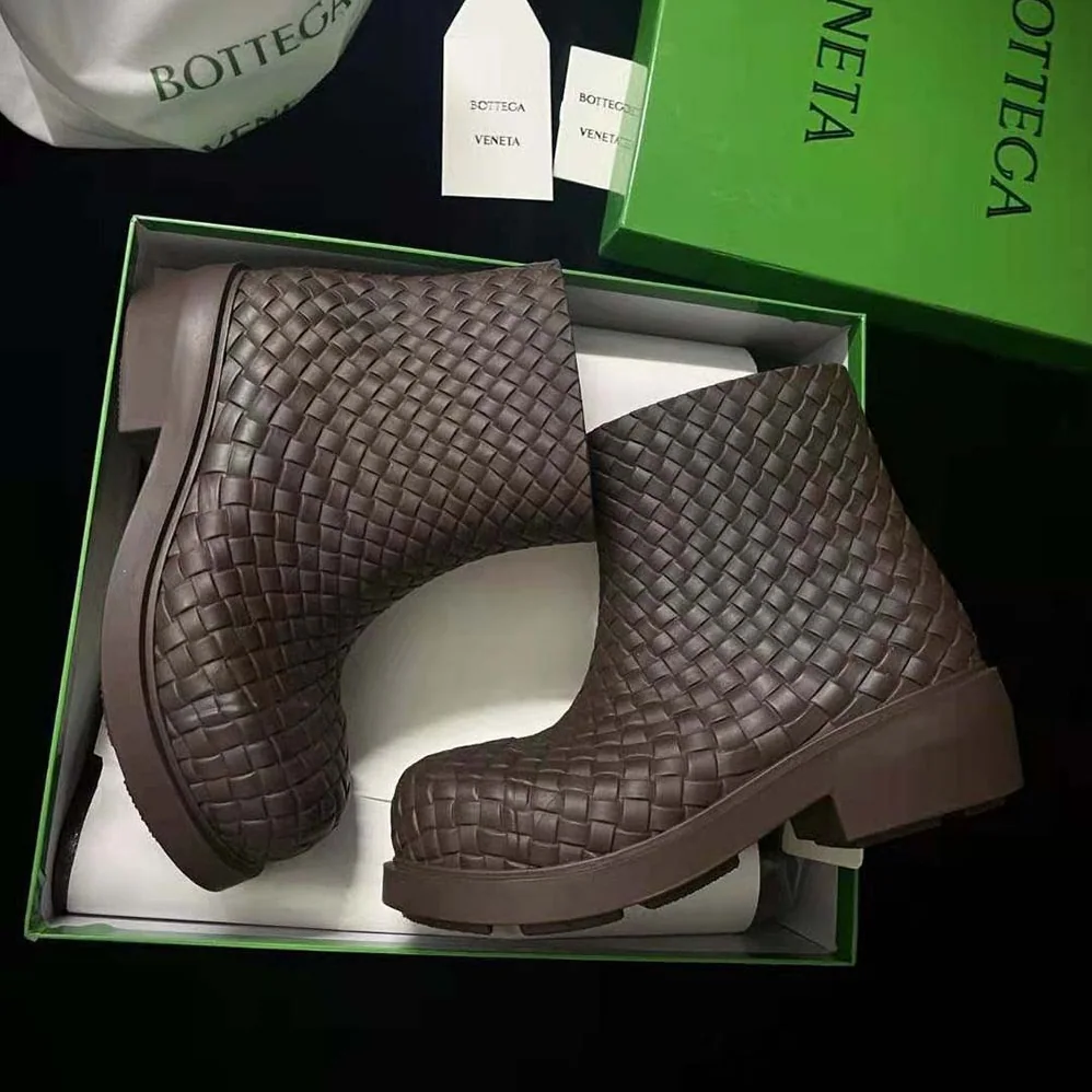 Bottega Veneta Fireman Ankle Boot for Unisex in Brown Bottega Veneta Fireman Ankle Boot for Unisex in Brown