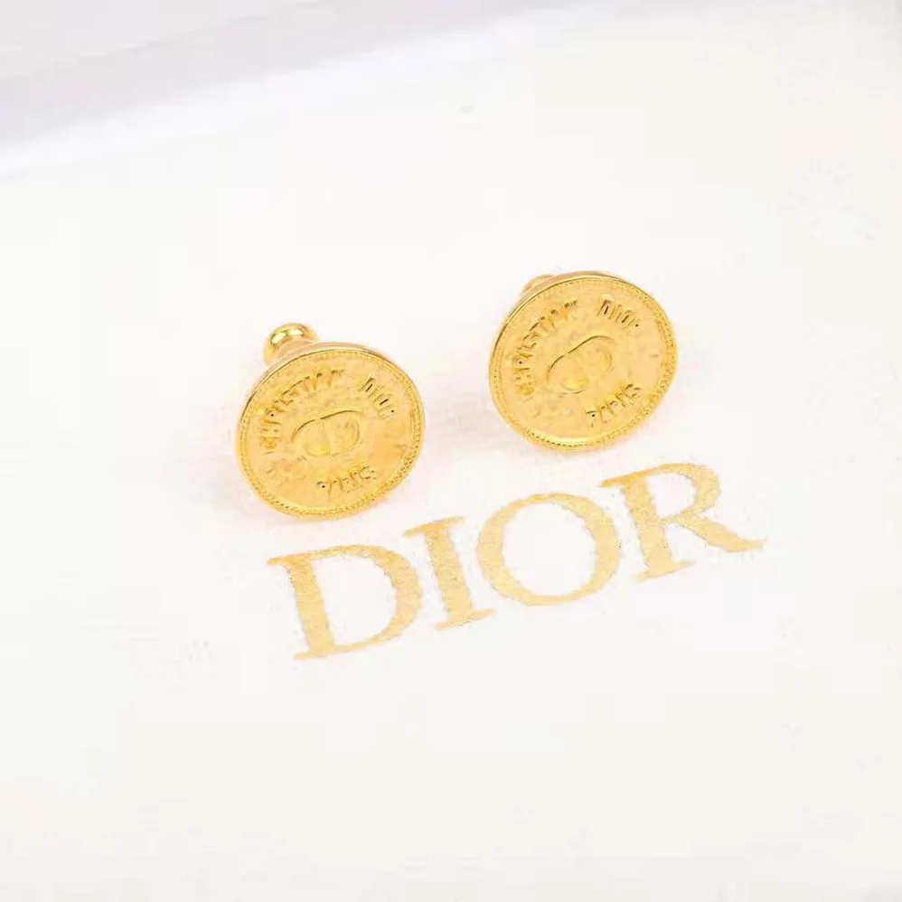Dior 30 Montaigne Stud Earrings Gold for Women in Finish Metal Dior 30 Montaigne Stud Earrings Gold for Women in Finish Metal
