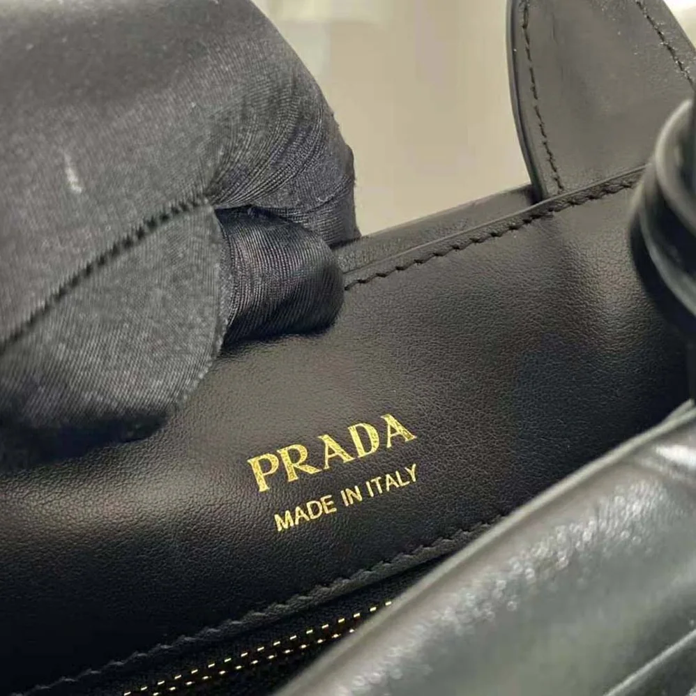 Prada Large Leather Handbag for Women in Black Prada Large Leather Handbag for Women in Black