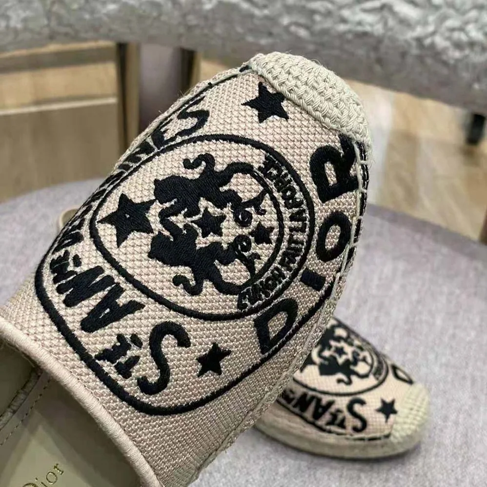 Dior Granville Espadrille Beige Jute Canvas Embroidered with Dior Union Motif for Women Dior Granville Espadrille Beige Jute Canvas Embroidered with Dior Union Motif for Women