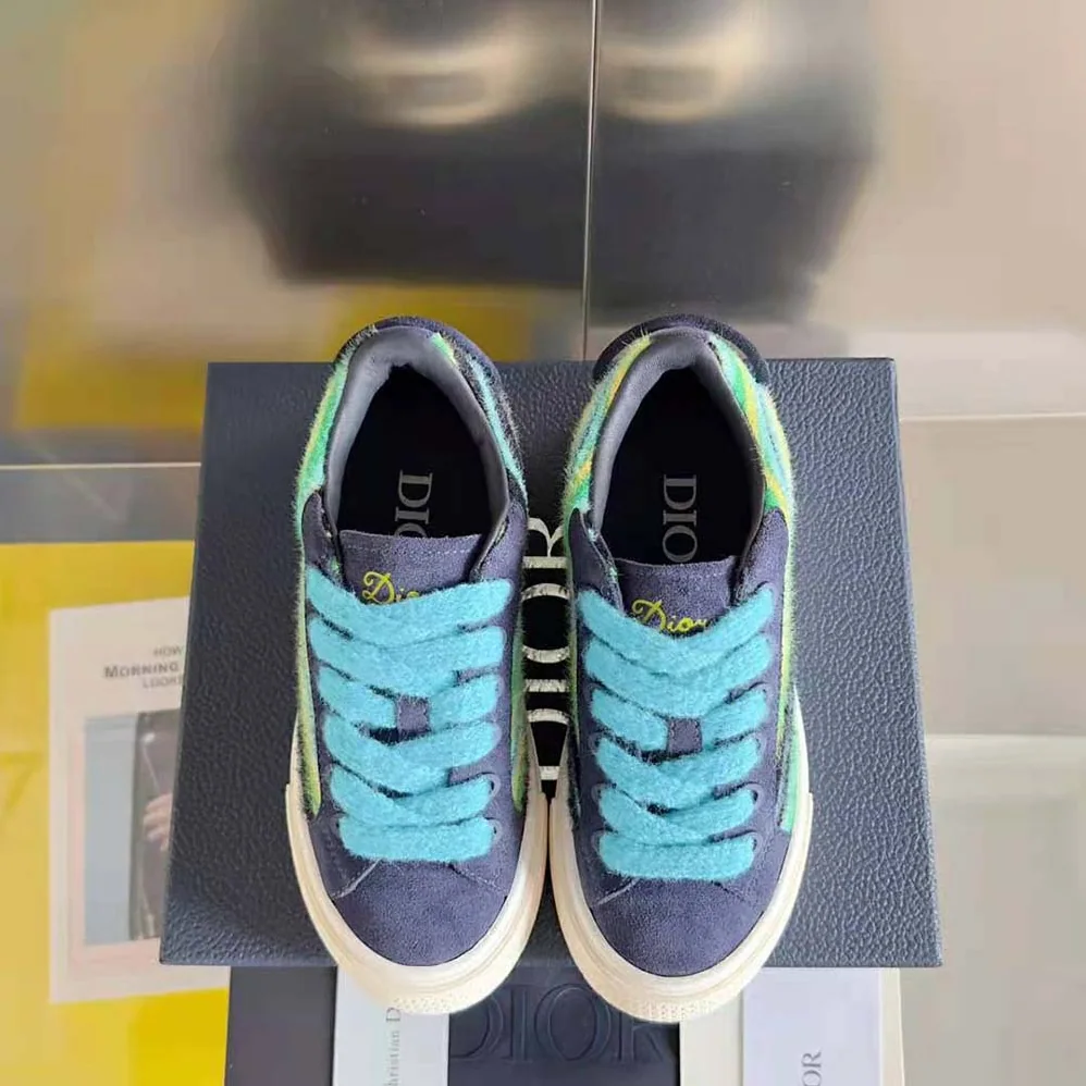 Dior Tears B33 Sneaker – Limited and Numbered Edition for Men in Blue