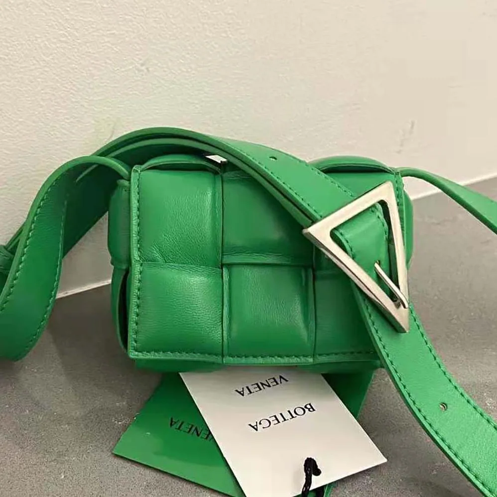 Bottega Veneta Candy Padded Cassette Mini Padded Intreccio Leather Cross-Body Bag for Women in Green Bottega Veneta Candy Padded Cassette Mini Padded Intreccio Leather Cross-Body Bag for Women in Green
