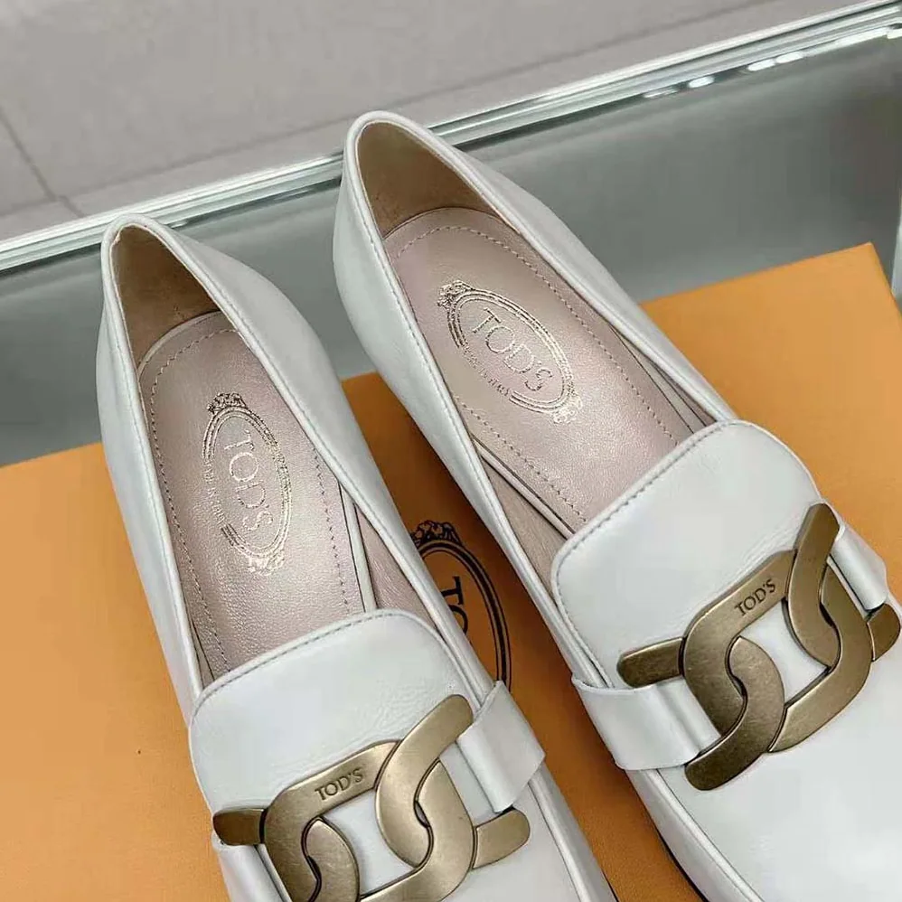 TODS Kate Loafers in Leather With Heel for Women in White