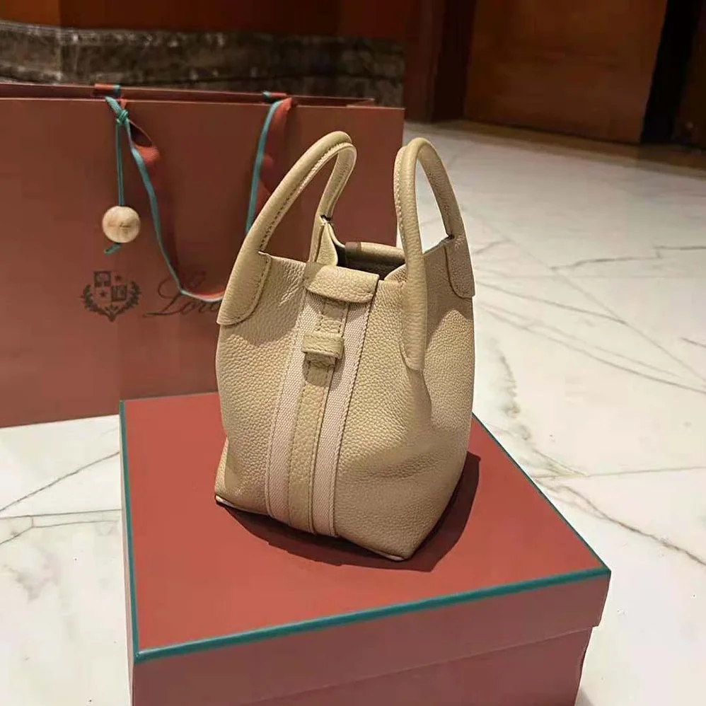 Loro Piana Micro Bale Bag in Calfskin Leather for Women in Beige Loro Piana Micro Bale Bag in Calfskin Leather for Women in Beige