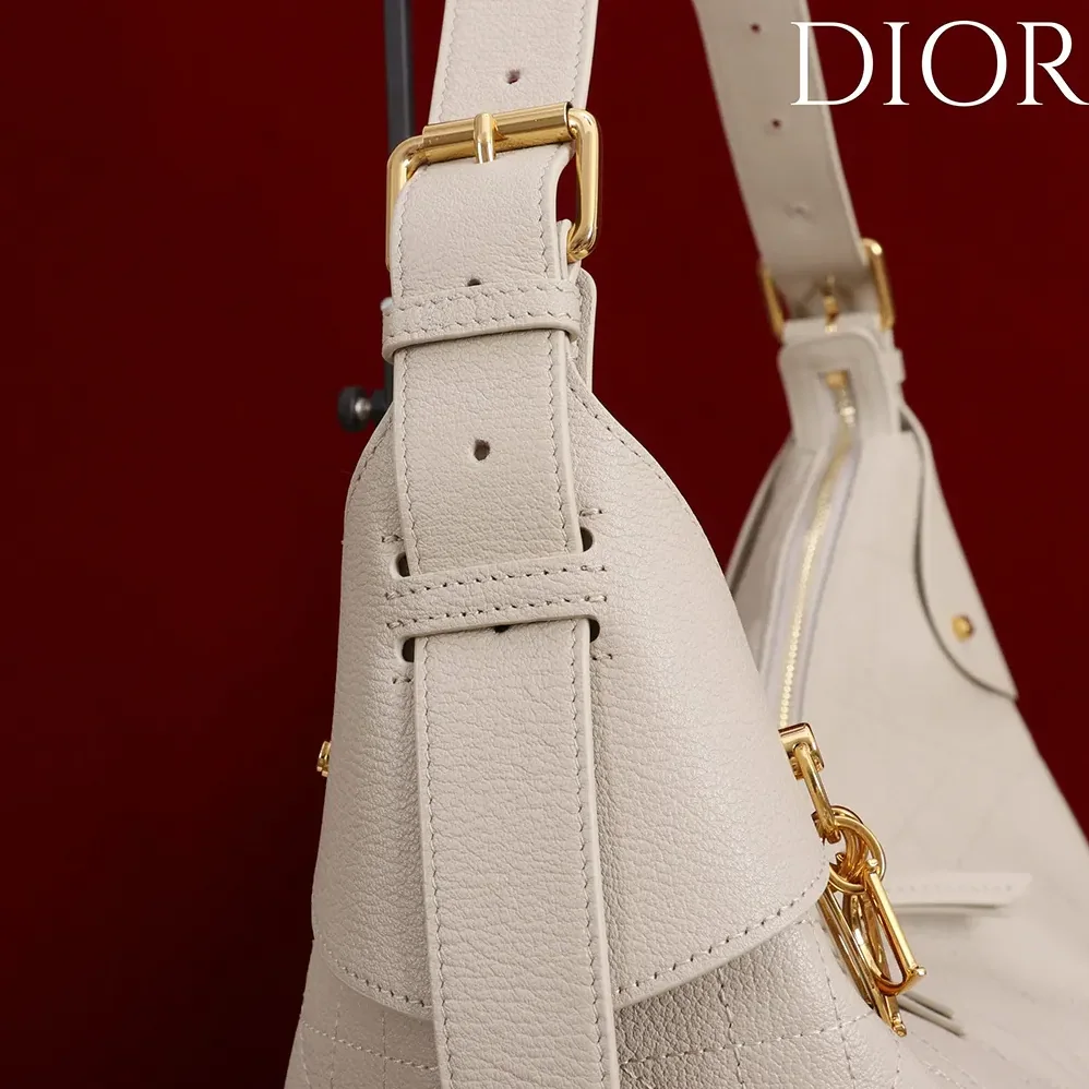 Dior Large Dior Voyage Bag Powder Beige Flat Macrocannage Grained Calfskin for Women Dior Large Dior Voyage Bag Powder Beige Flat Macrocannage Grained Calfskin for Women