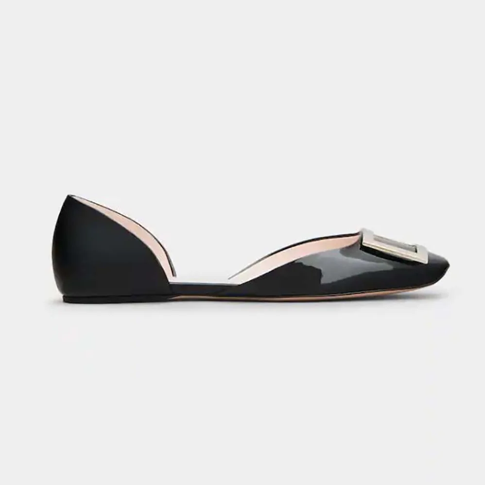 Roger Vivier Trompette Dorsay Metal Buckle Ballerinas in Patent Leather for Women in Black Roger Vivier Trompette Dorsay Metal Buckle Ballerinas in Patent Leather for Women in Black