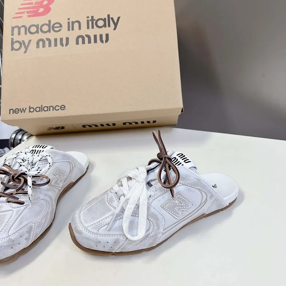 Miu Miu New Balance X Miu Miu 530 SL Deco Calf Leather Mules for Women in White Miu Miu New Balance X Miu Miu 530 SL Deco Calf Leather Mules for Women in White