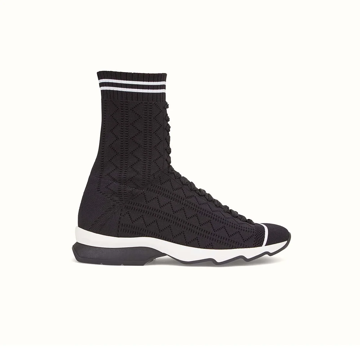 Fendi Fabric Sneakers Ribbed Edging Shoes for Women in Black Fendi Fabric Sneakers Ribbed Edging Shoes for Women in Black