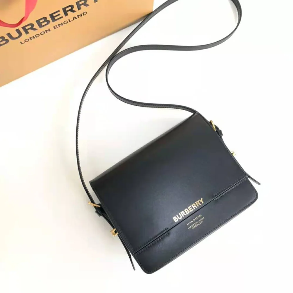 Burberry Small Two-tone Leather Grace Bag for Women in Black