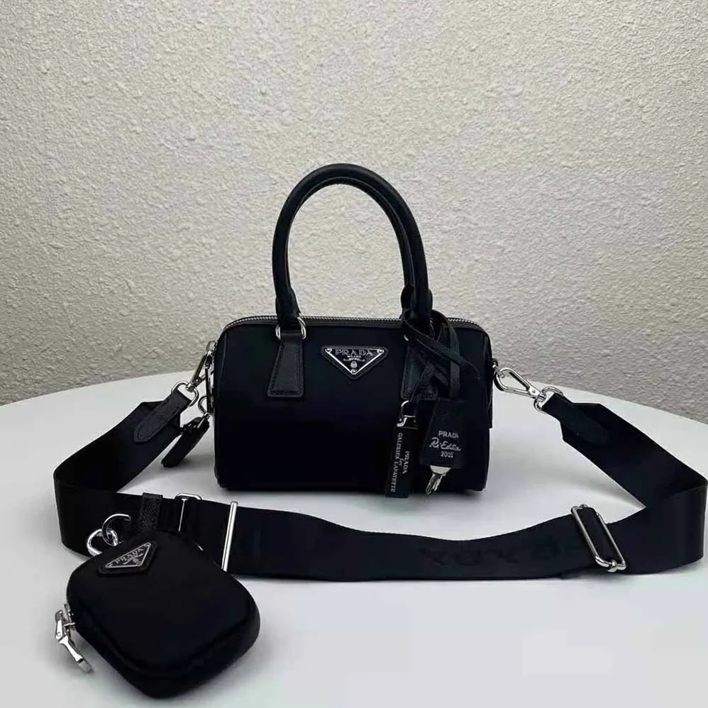Prada Prada Re-Edition 2005 Nylon Bag for Women in Black