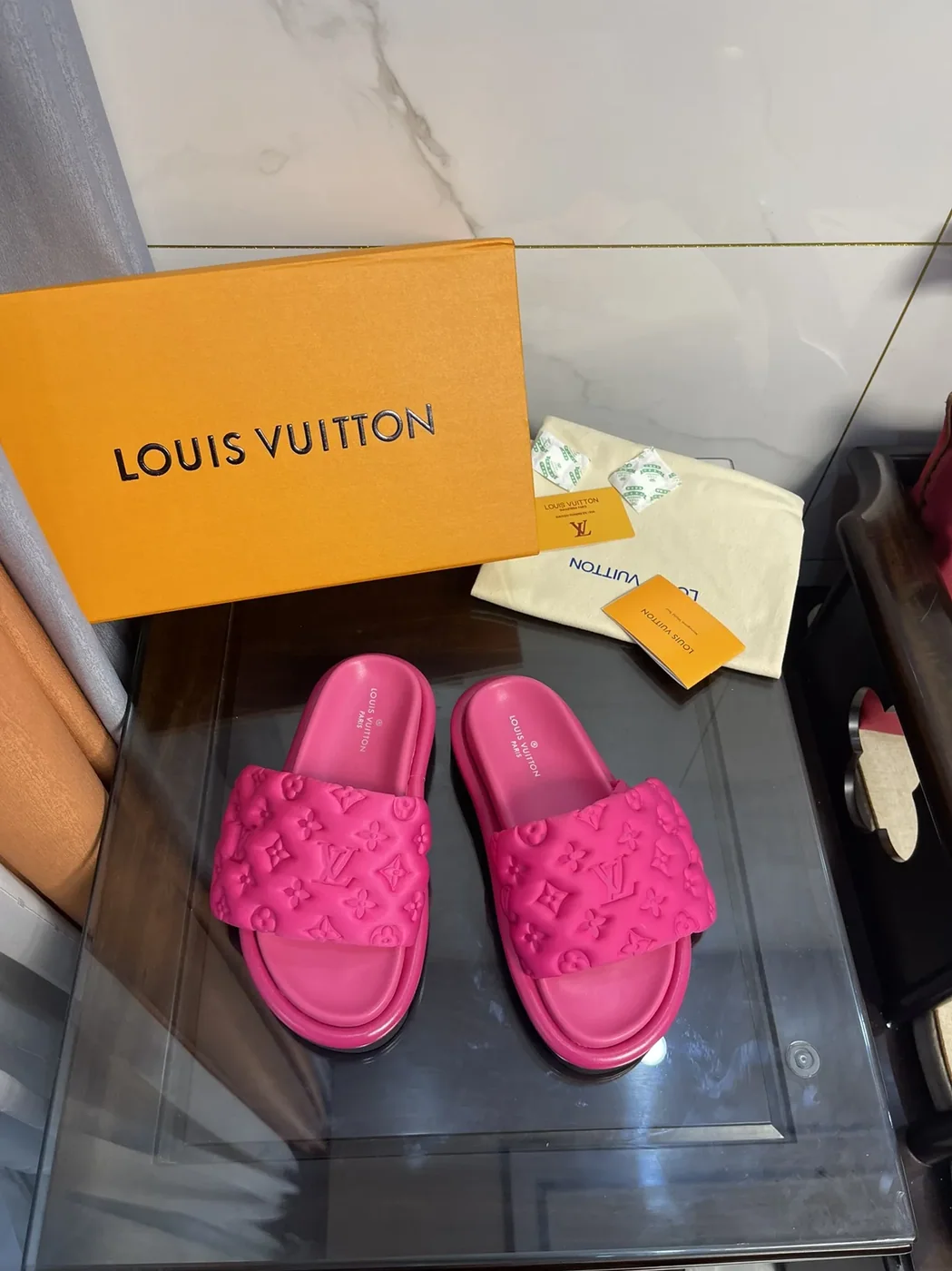 Louis Vuitton Pool Pillow Comfort Flat Mule Black LV 1AA1EF Louis Vuitton Pool Pillow Comfort Flat Mule Black LV 1AA1EF