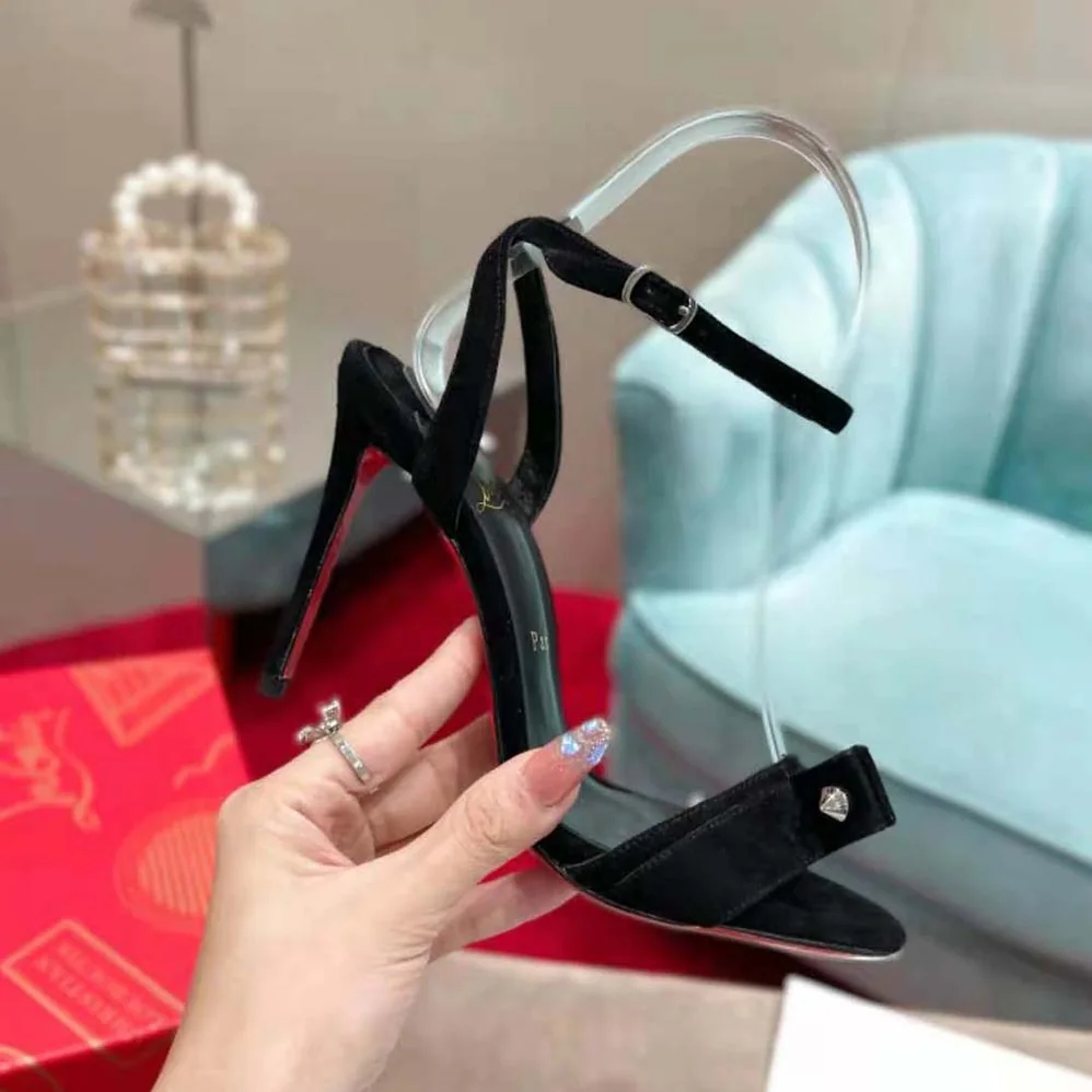 Christian Louboutin Umberta 100 mm in Suede Calfskin for Women in Black Christian Louboutin Umberta 100 mm in Suede Calfskin for Women in Black