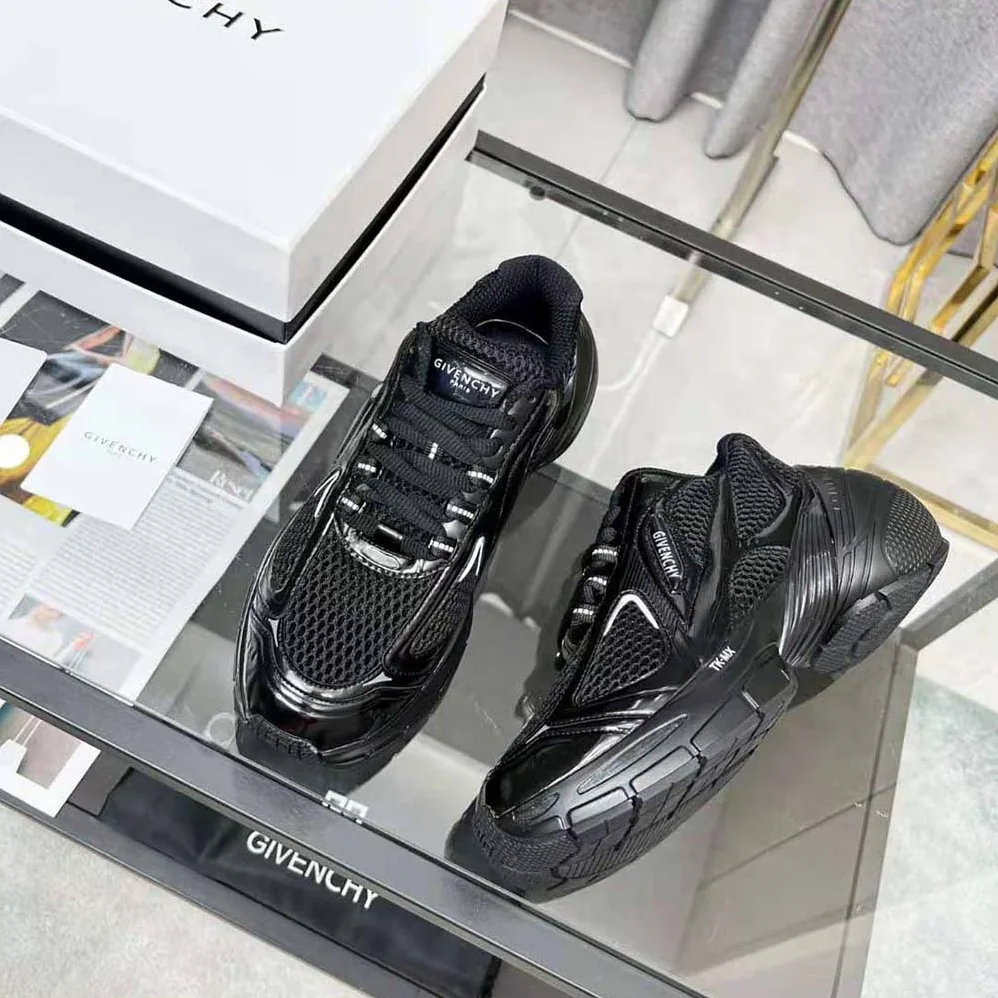 Givenchy TK-MX Runner Sneakers in Mesh for Unisex in Black Givenchy TK-MX Runner Sneakers in Mesh for Unisex in Black