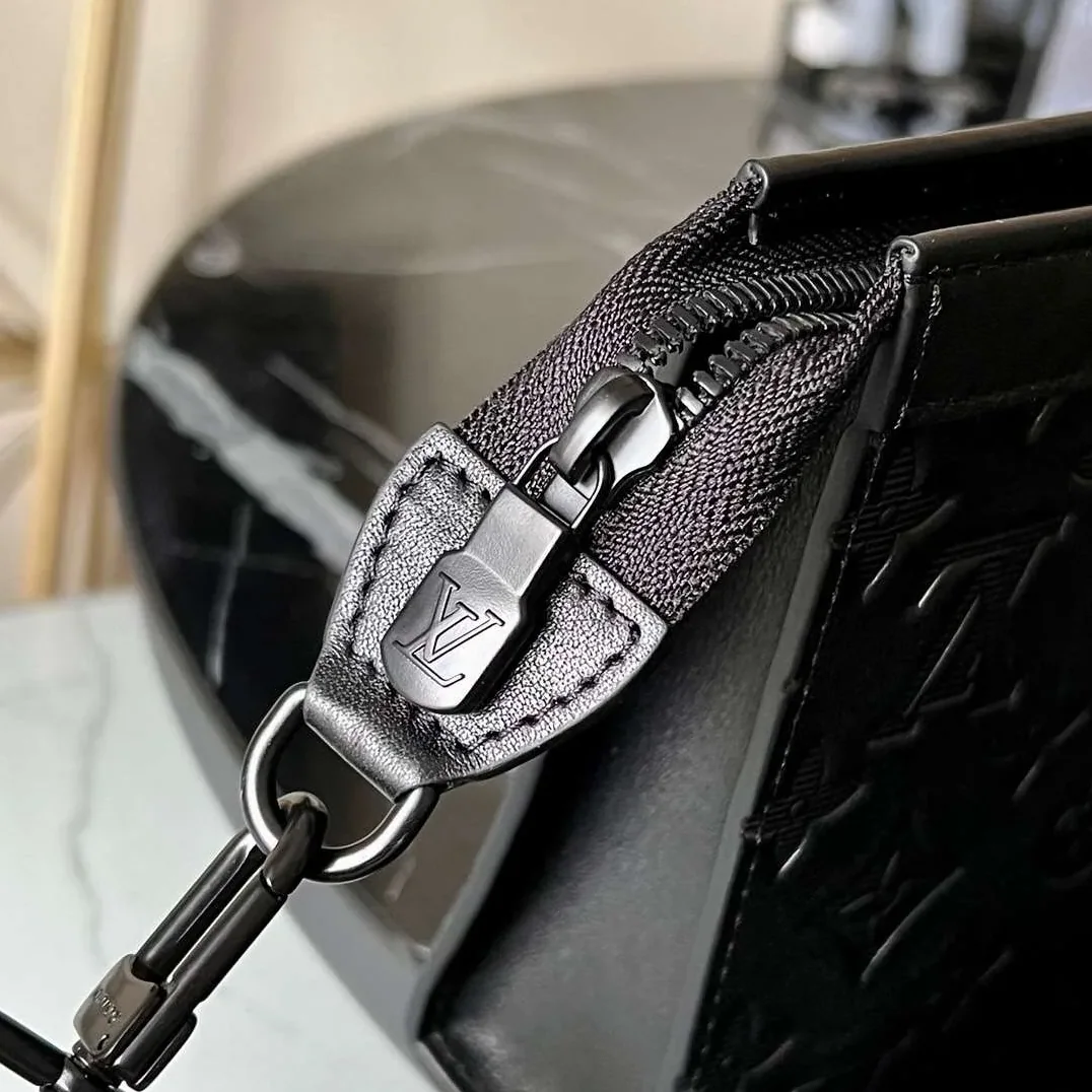 Louis Vuitton Pochette Gaston Wearable Wallet Shoulder Bag / Black Monogram Shadow Black Hardware