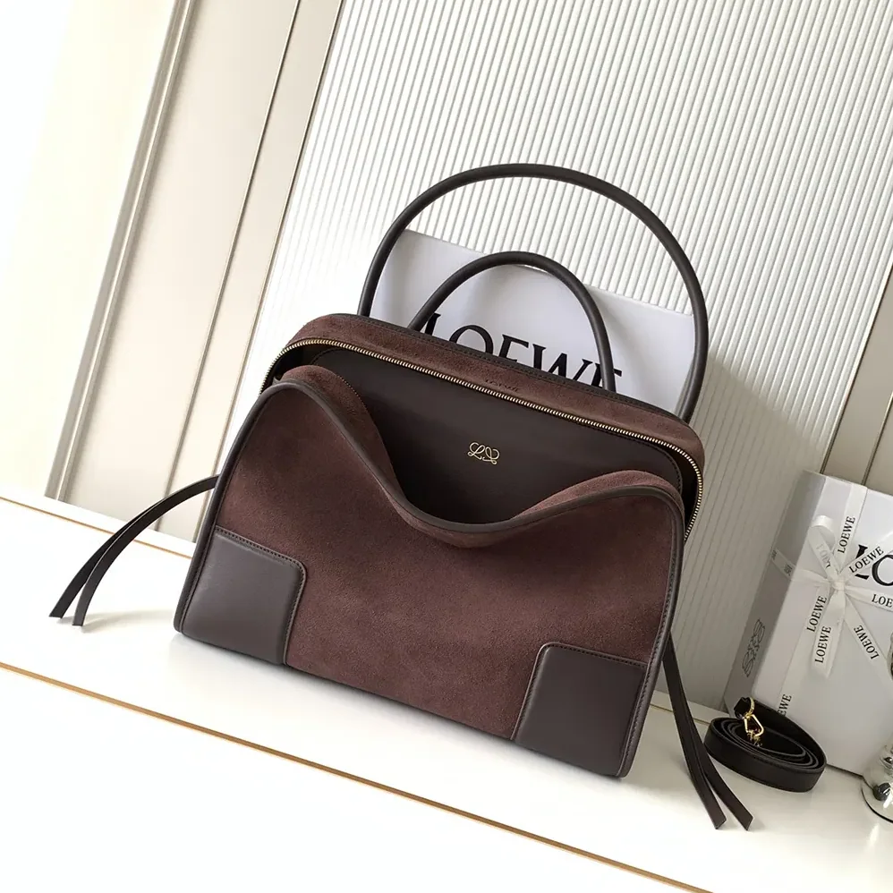 Loewe Medium Amazona 180 Bag in Suede for Women in Dark Chestnut