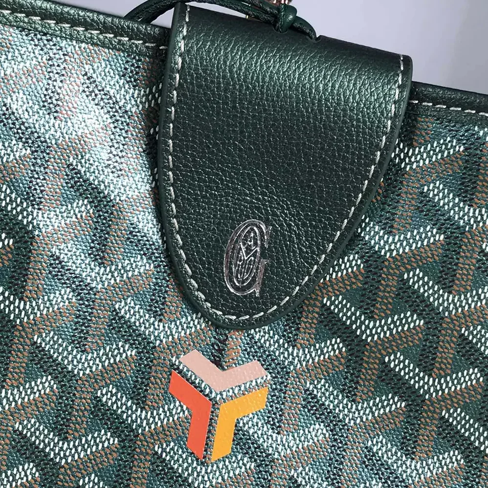 Goyard Saint Louis GM bag for Unisex in Pearly Green