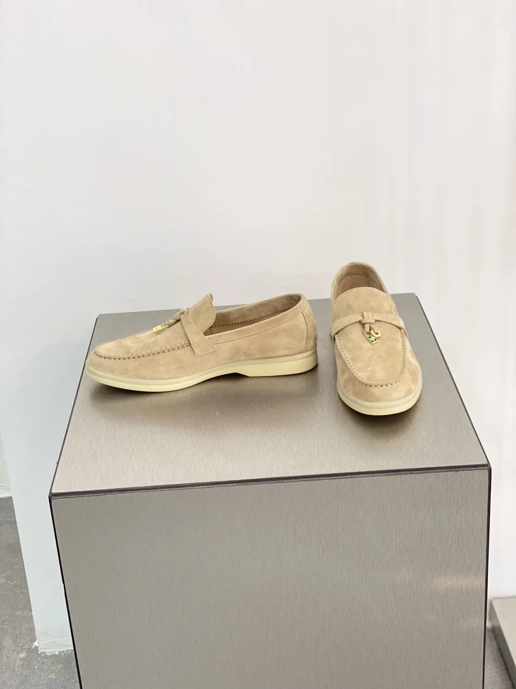 Loro Piana Summer Charms Walk Loafers Sandstone – FAE5444