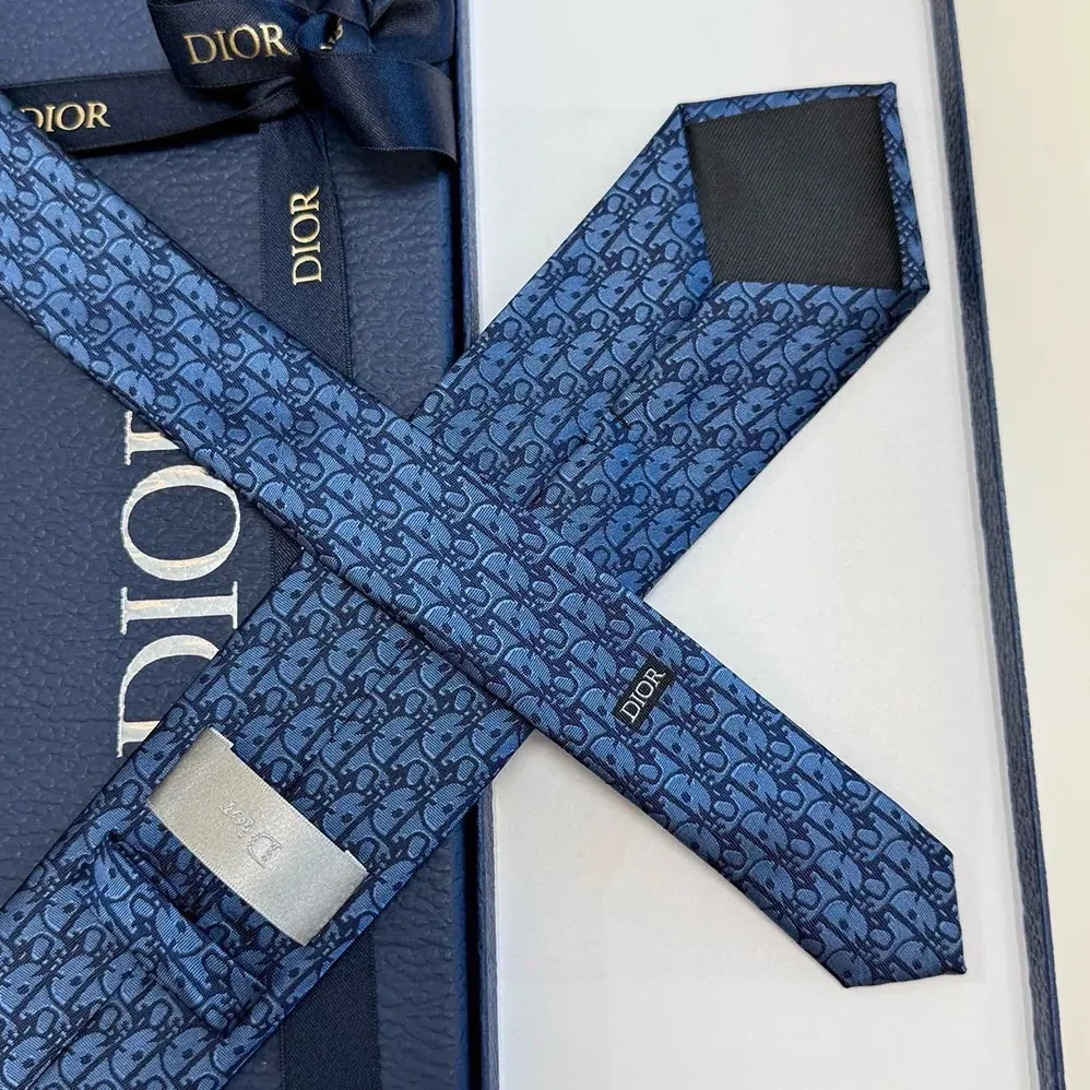 Dior Oblique Tie Blue and Black Silk for Men Dior Oblique Tie Blue and Black Silk for Men
