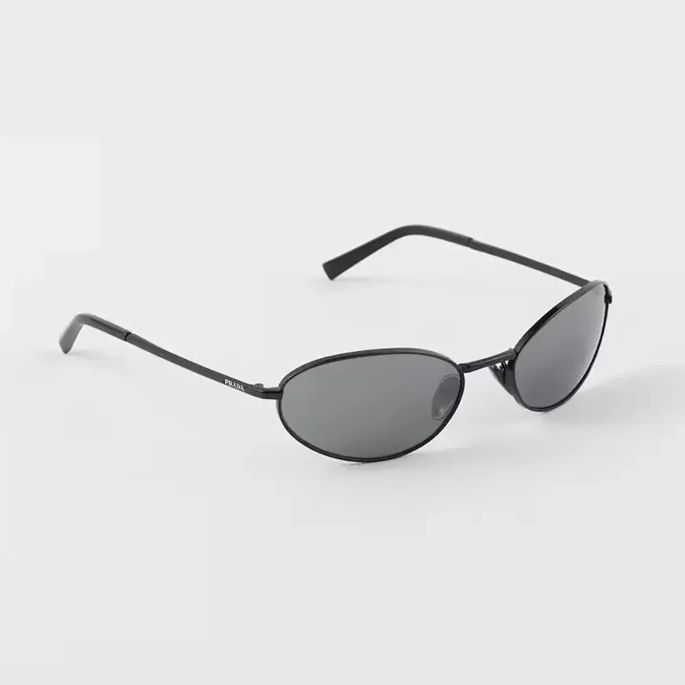Prada Sunglasses with the Prada Logo for Unisex