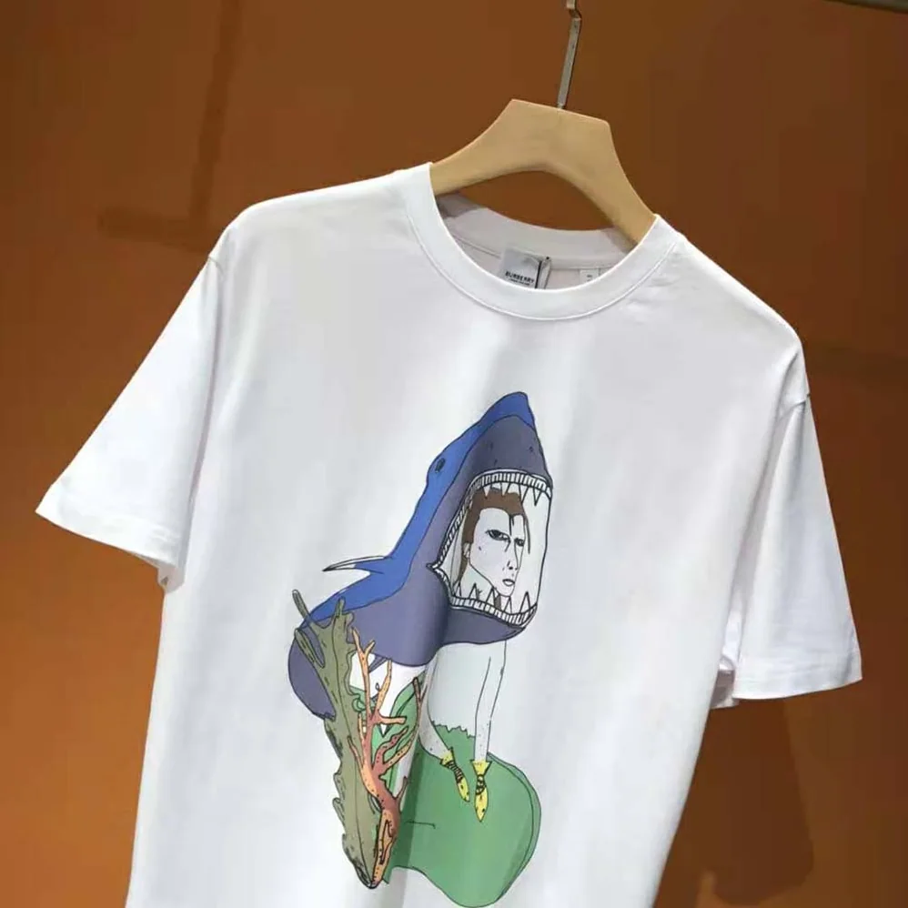 Burberry Marine Sketch Print Cotton Oversized T for Men in shirt Burberry Marine Sketch Print Cotton Oversized T for Men in shirt