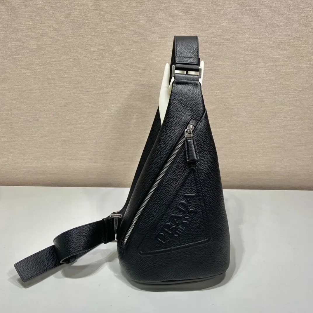 Prada Crossbody Bag / Black Silver Hardware 2VZ098_2BBE_F0002_V_OLO