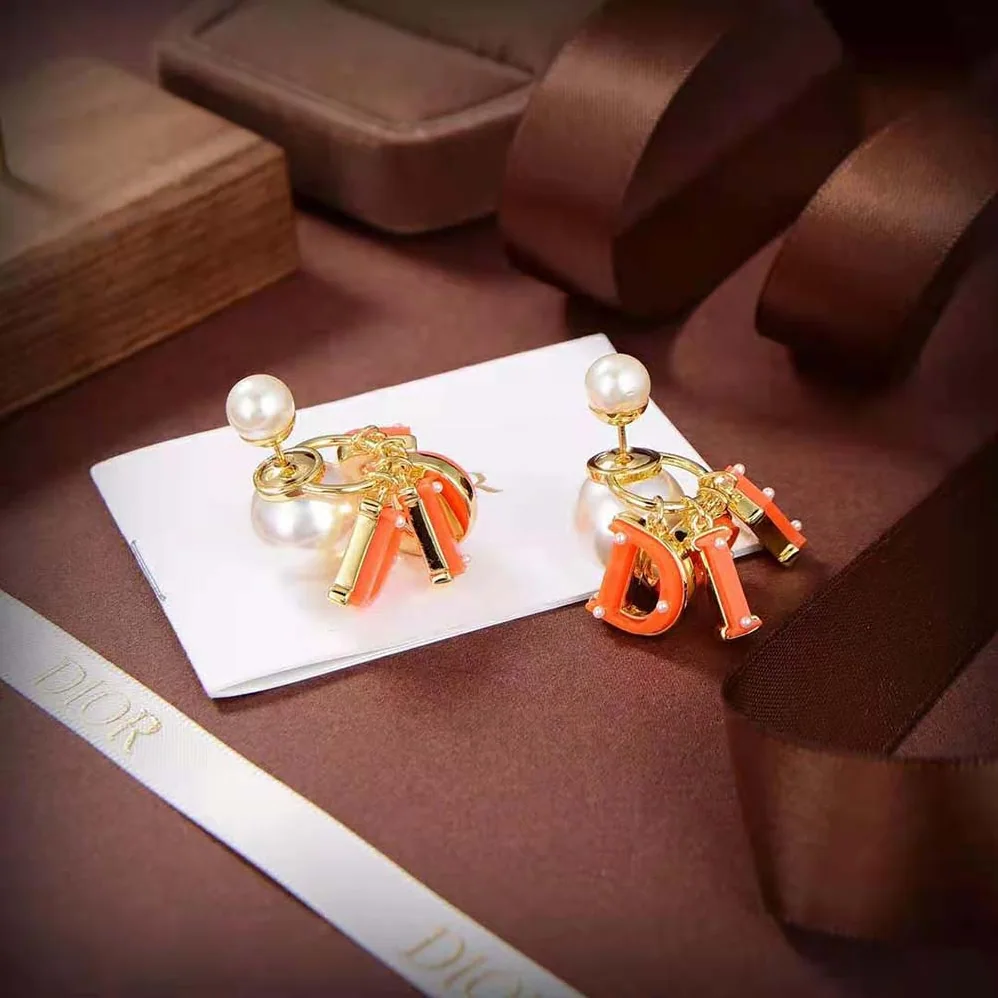 Dior Tribales Earring Gold-Finish Metal and White Resin Pearls for Women Dior Tribales Earring Gold-Finish Metal and White Resin Pearls for Women