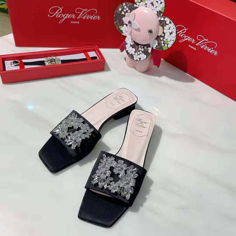 Roger Vivier RV Bouquet Strass Buckle Mules in Satin 2.5cm Heel for Women Roger Vivier RV Bouquet Strass Buckle Mules in Satin 2.5cm Heel for Women