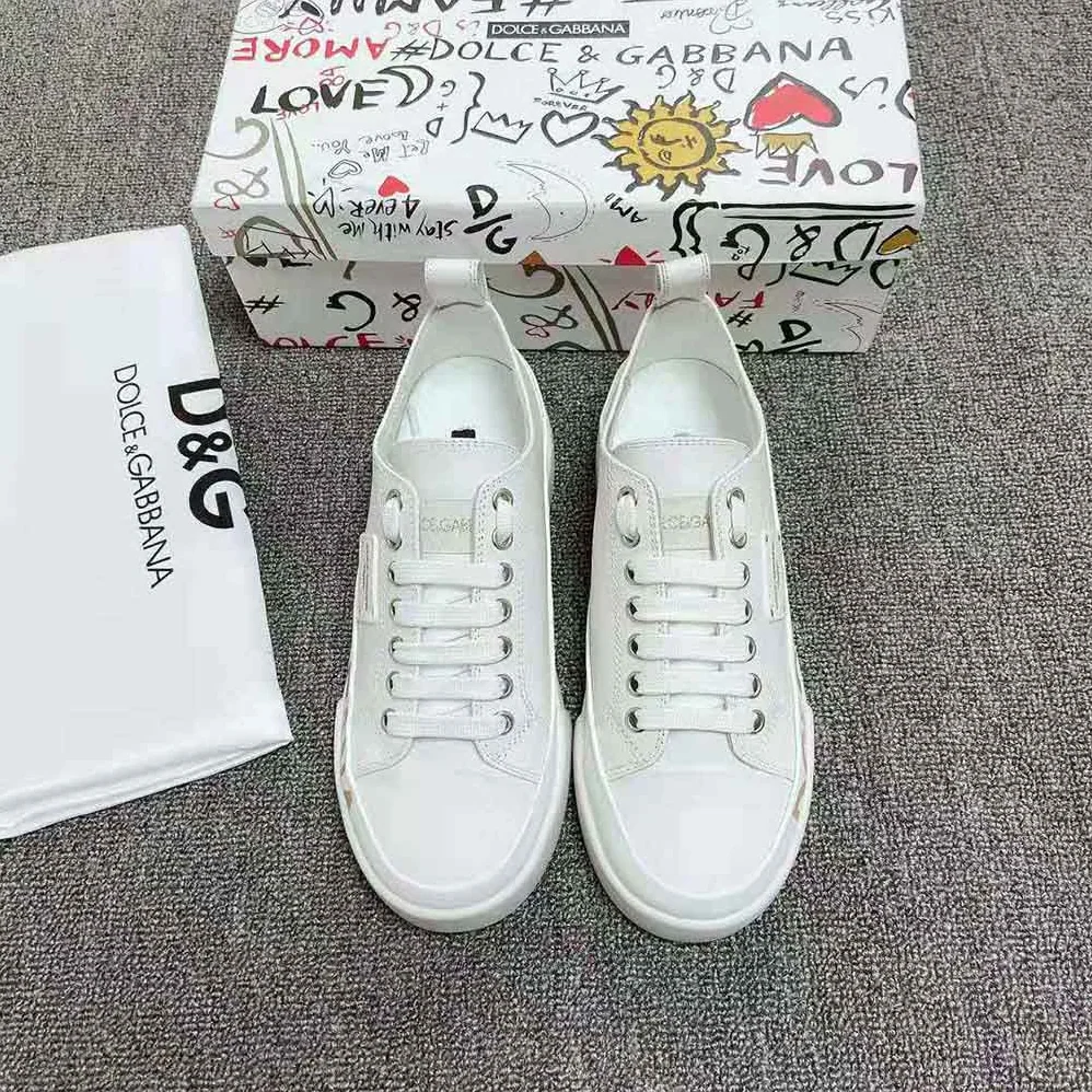 Dolce Gabbana D&G Calfskin Portofino Light Sneakers with Logo-Detailed Plate and Logo Print for Women in White Dolce Gabbana D&G Calfskin Portofino Light Sneakers with Logo-Detailed Plate and Logo Print for Women in White