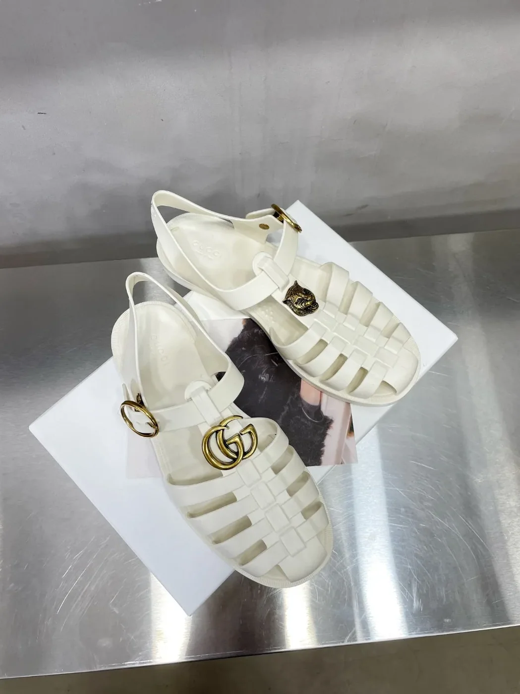 Gucci Rubber Buckle Strap Sandal White for Men Gucci Rubber Buckle Strap Sandal White for Men