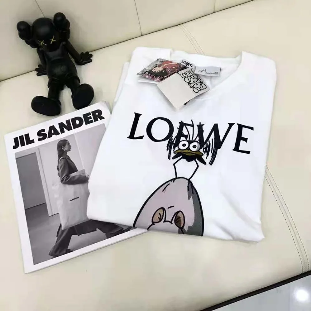 Loewe Yu-Bird T-shirt in Cotton for Women in White Loewe Yu-Bird T-shirt in Cotton for Women in White