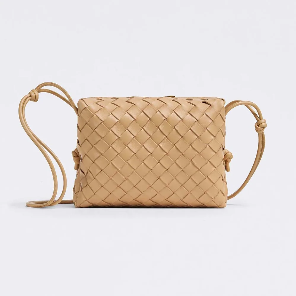 Bottega Veneta Loop Small Intrecciato Leather Cross-Body Bag for Women in Brown Bottega Veneta Loop Small Intrecciato Leather Cross-Body Bag for Women in Brown