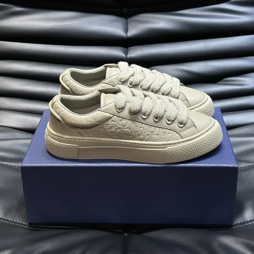 Dior B33 Sneaker Beige Grained Calfskin and Beige Dior Gravity Leather for Men Dior B33 Sneaker Beige Grained Calfskin and Beige Dior Gravity Leather for Men