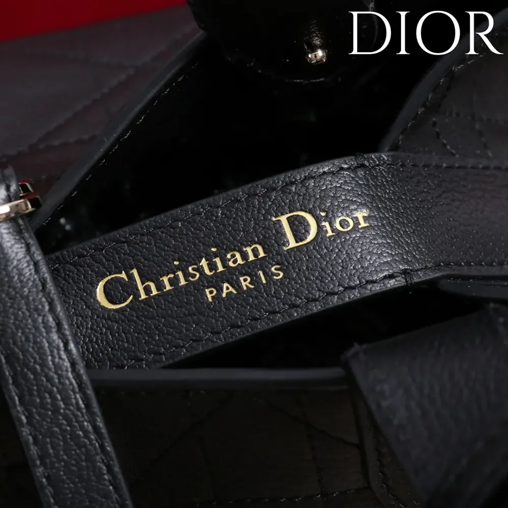 Dior Medium Dior Toujours Bag Black Flat Macrocannage Calfskin for Women