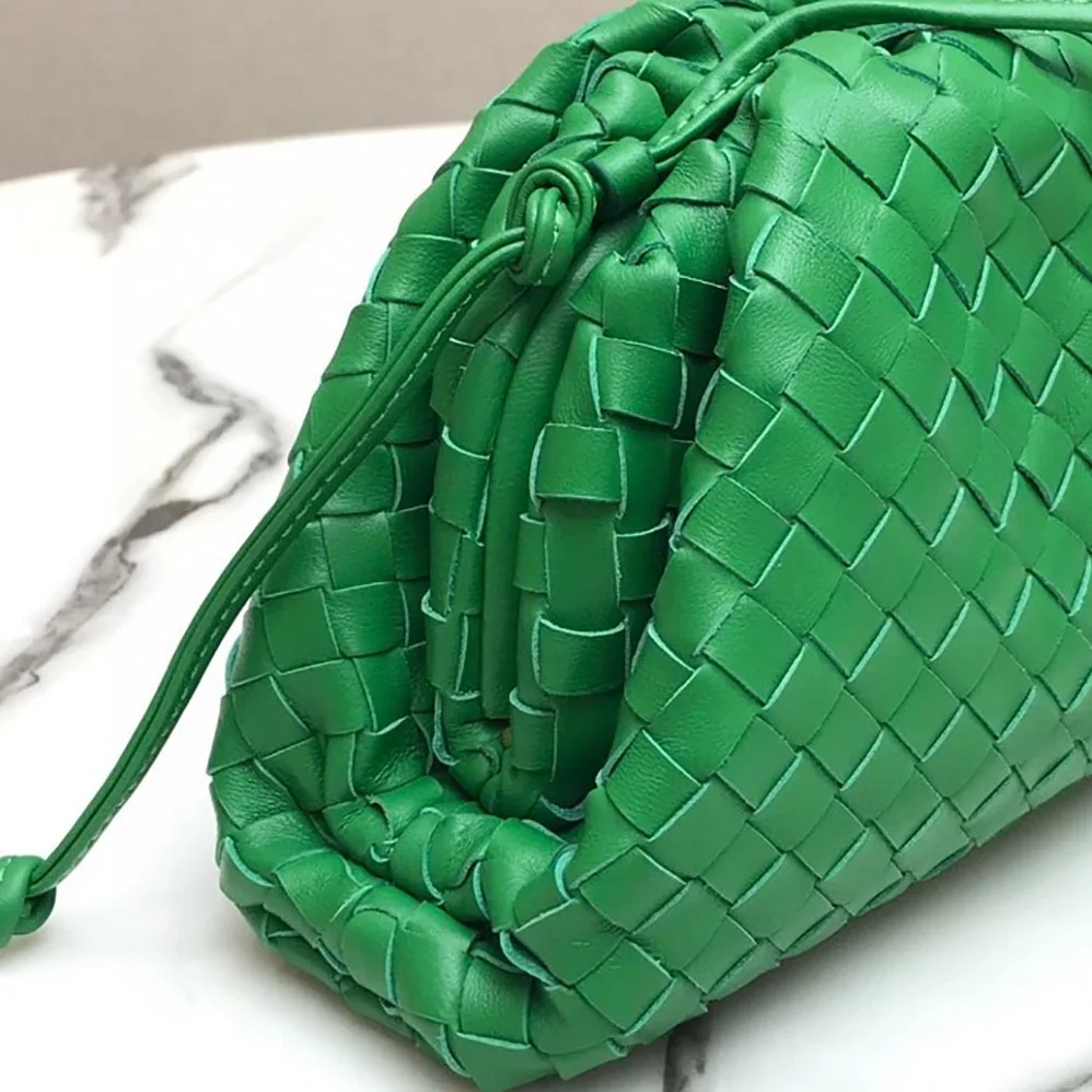 Bottega Veneta Teen Pouch Teen Intrecciato Leather Clutch for Women Bottega Veneta Teen Pouch Teen Intrecciato Leather Clutch for Women