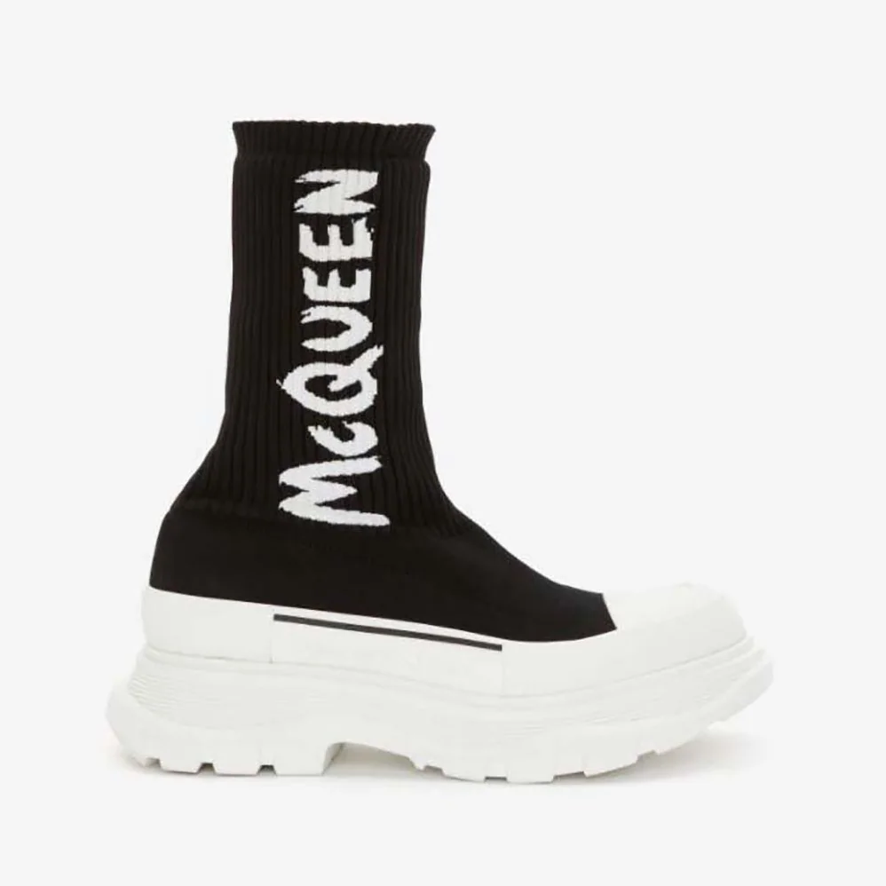 Alexander Mcqueen McQueen Graffiti Knit Tread Slick Boot in Black for Women in White Alexander Mcqueen McQueen Graffiti Knit Tread Slick Boot in Black for Women in White