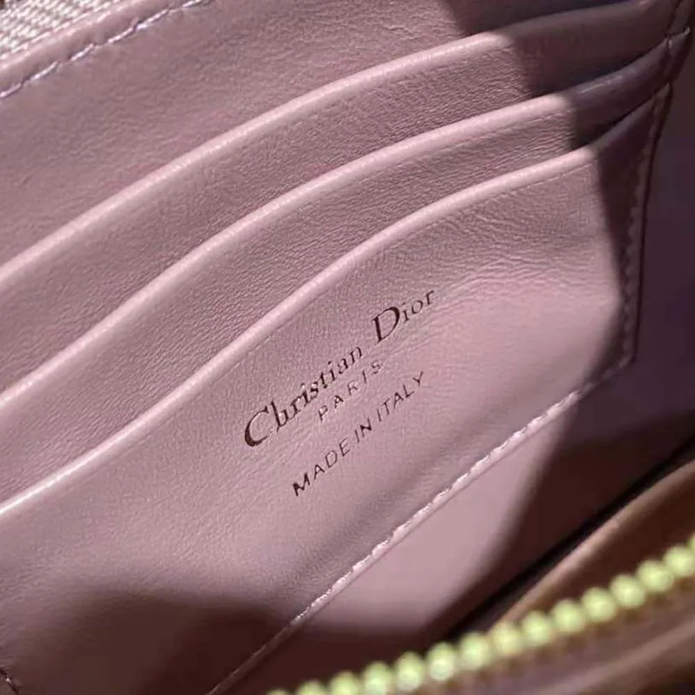 Dior Caro Zipped Pouch with Chain Cedar Green Supple Cannage Calfskin for Women in Pink Dior Caro Zipped Pouch with Chain Cedar Green Supple Cannage Calfskin for Women in Pink
