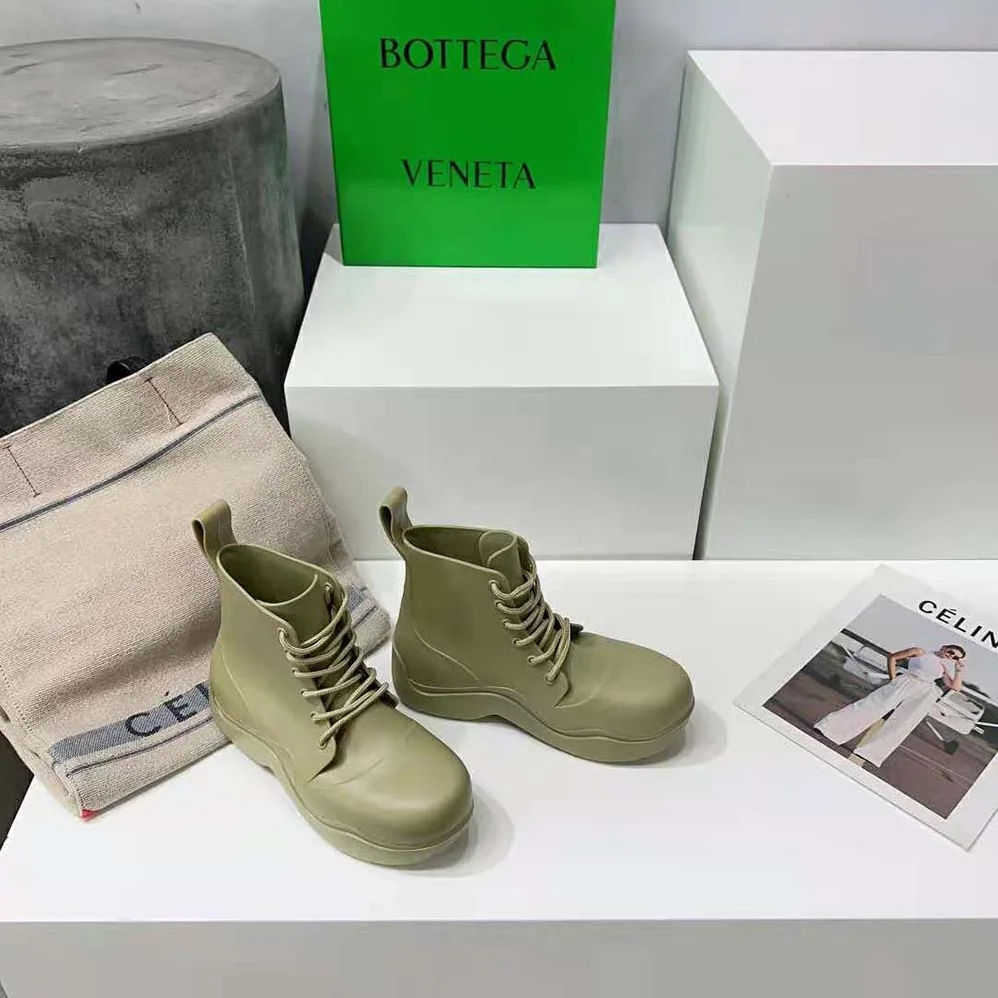 Bottega Veneta Puddle Lace-Up Ankle Boot for Unisex in Green