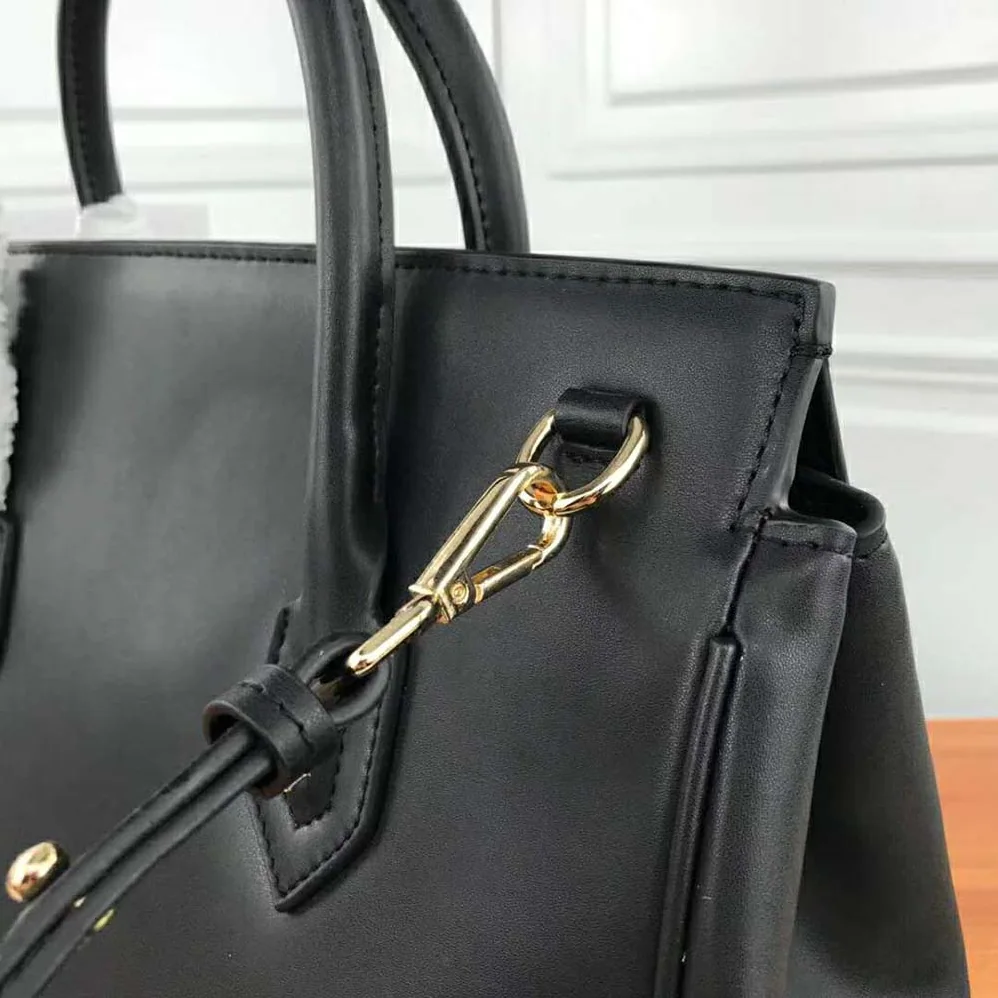 Versace Palazzo Empire Large Bag for Women in Black Versace Palazzo Empire Large Bag for Women in Black