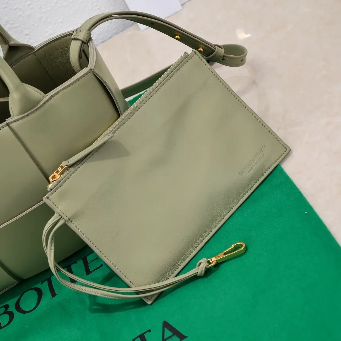 Bottega Veneta Mini Arco Tote Bag Green Bottega Veneta Mini Arco Tote Bag Green