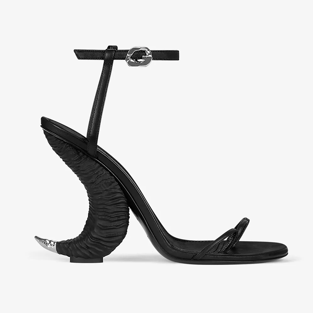 Givenchy Triple Toes Sandals in Leather with Horn Heel for Women in Black
